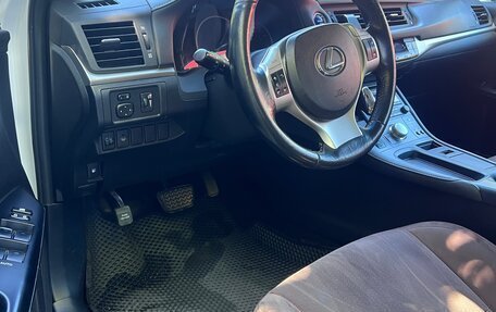 Lexus CT I рестайлинг, 2011 год, 1 300 000 рублей, 7 фотография