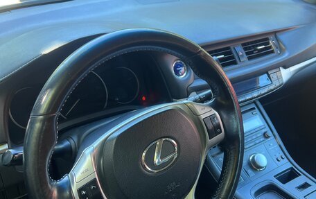 Lexus CT I рестайлинг, 2011 год, 1 300 000 рублей, 8 фотография