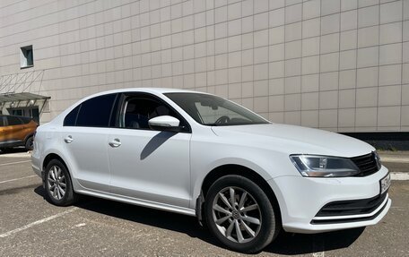 Volkswagen Jetta VI, 2018 год, 1 420 000 рублей, 2 фотография