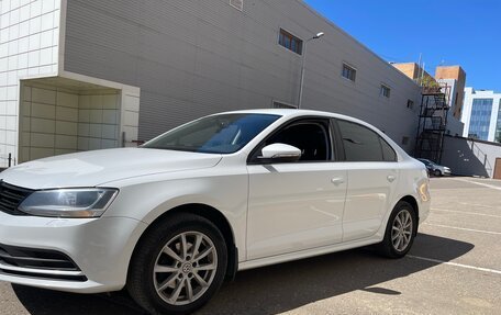 Volkswagen Jetta VI, 2018 год, 1 420 000 рублей, 3 фотография