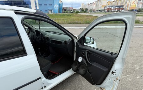Renault Logan I, 2013 год, 325 000 рублей, 6 фотография