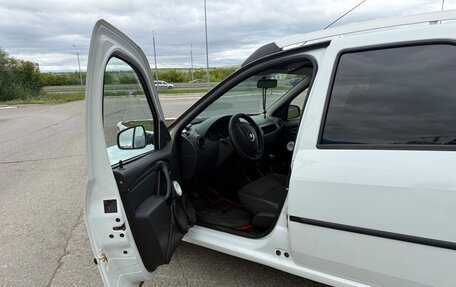 Renault Logan I, 2013 год, 325 000 рублей, 9 фотография