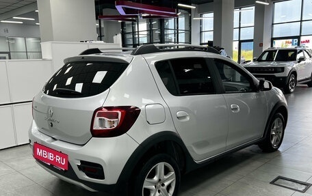 Renault Sandero II рестайлинг, 2017 год, 1 299 000 рублей, 5 фотография