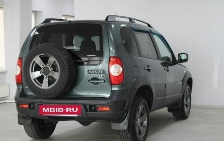 Chevrolet Niva I рестайлинг, 2017 год, 849 900 рублей, 6 фотография