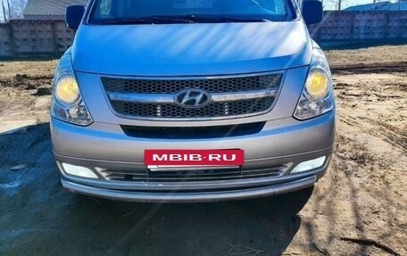Hyundai Grand Starex Grand Starex I рестайлинг 2, 2010 год, 700 000 рублей, 15 фотография