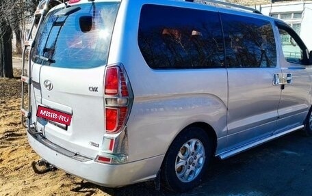 Hyundai Grand Starex Grand Starex I рестайлинг 2, 2010 год, 700 000 рублей, 11 фотография