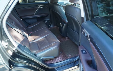 Lexus RX IV рестайлинг, 2017 год, 3 800 000 рублей, 25 фотография