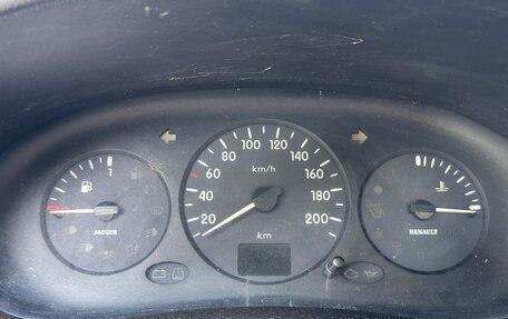 Renault Kangoo II рестайлинг, 2002 год, 100 000 рублей, 8 фотография
