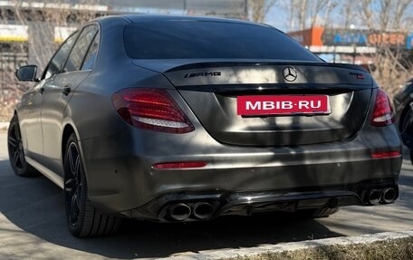 Mercedes-Benz E-Класс AMG, 2018 год, 5 800 000 рублей, 4 фотография
