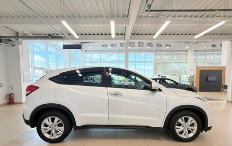 Honda Vezel, 2014 год, 1 499 000 рублей, 7 фотография
