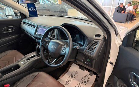 Honda Vezel, 2014 год, 1 499 000 рублей, 10 фотография