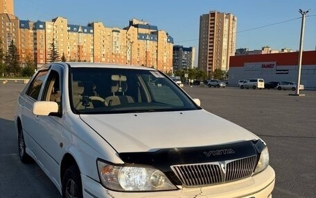 Toyota Vista V30, 2000 год, 450 000 рублей, 1 фотография