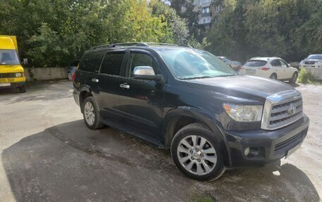 Toyota Sequoia II рестайлинг, 2010 год, 2 750 000 рублей, 4 фотография