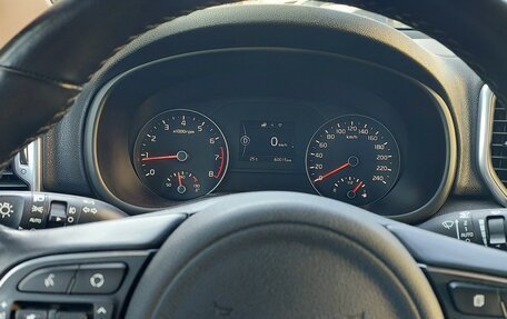 KIA Sportage IV рестайлинг, 2018 год, 2 290 000 рублей, 17 фотография
