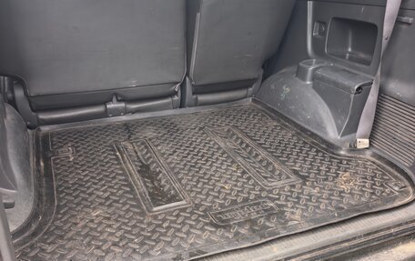Toyota Land Cruiser Prado 120 рестайлинг, 2007 год, 1 850 000 рублей, 7 фотография