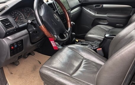 Toyota Land Cruiser Prado 120 рестайлинг, 2007 год, 1 850 000 рублей, 9 фотография