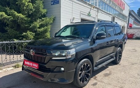 Toyota Land Cruiser 200, 2010 год, 3 700 000 рублей, 2 фотография