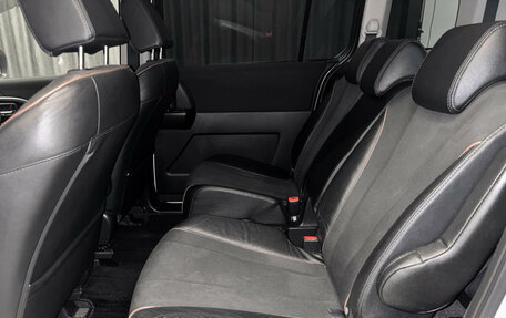Mazda Premacy III, 2014 год, 1 220 000 рублей, 17 фотография
