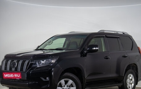 Toyota Land Cruiser Prado 150 рестайлинг 2, 2015 год, 3 199 000 рублей, 4 фотография