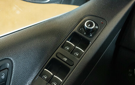 Volkswagen Tiguan I, 2012 год, 1 419 000 рублей, 13 фотография