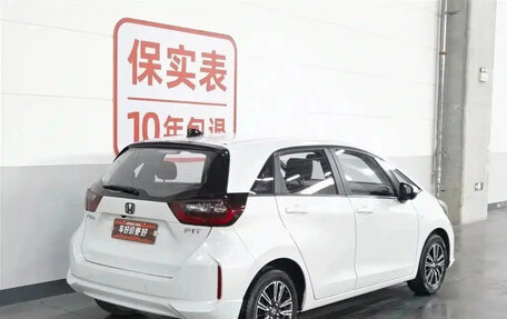 Honda Fit, 2023 год, 1 170 000 рублей, 3 фотография