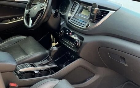Hyundai Tucson III, 2017 год, 1 700 000 рублей, 4 фотография