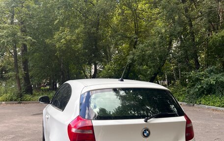 BMW 1 серия, 2011 год, 710 000 рублей, 8 фотография