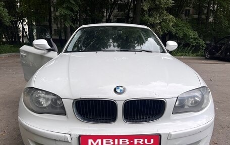 BMW 1 серия, 2011 год, 710 000 рублей, 6 фотография