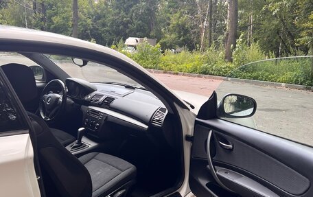 BMW 1 серия, 2011 год, 710 000 рублей, 16 фотография