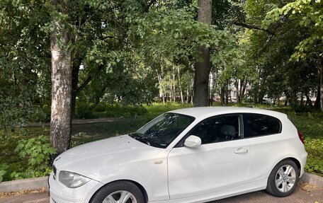 BMW 1 серия, 2011 год, 710 000 рублей, 17 фотография