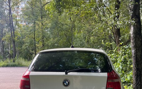 BMW 1 серия, 2011 год, 710 000 рублей, 21 фотография