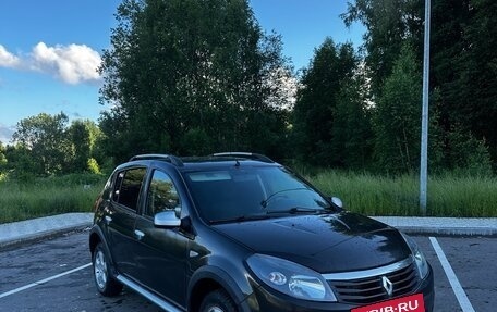 Renault Sandero I, 2012 год, 335 000 рублей, 2 фотография