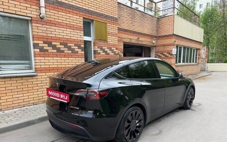 Tesla Model Y I, 2022 год, 6 500 000 рублей, 2 фотография