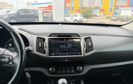 KIA Sportage III, 2013 год, 1 300 000 рублей, 21 фотография