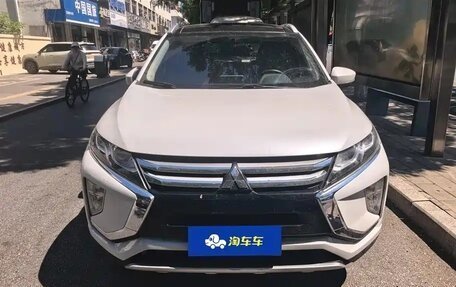 Mitsubishi Eclipse Cross, 2019 год, 1 450 000 рублей, 2 фотография