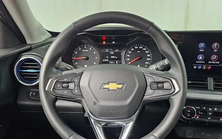 Chevrolet Trax, 2023 год, 1 350 000 рублей, 6 фотография