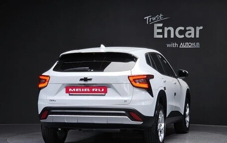 Chevrolet Trax, 2023 год, 1 350 000 рублей, 4 фотография