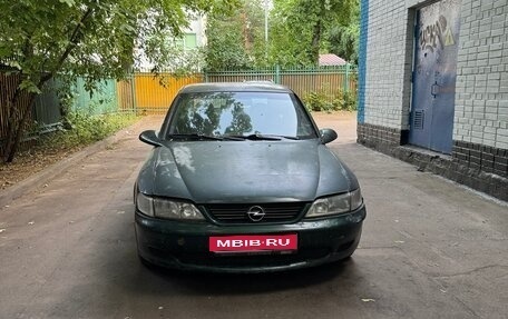 Opel Vectra B рестайлинг, 1998 год, 85 000 рублей, 1 фотография