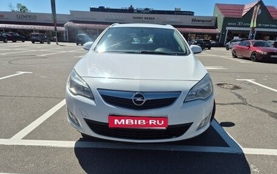 Opel Astra J, 2012 год, 730 000 рублей, 1 фотография