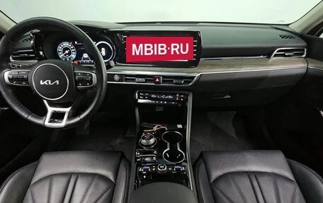 KIA K5, 2023 год, 2 400 000 рублей, 5 фотография
