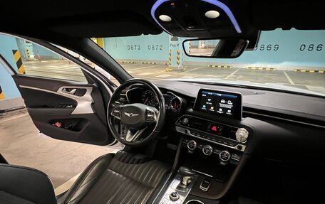 Genesis G70 I, 2018 год, 2 650 000 рублей, 18 фотография