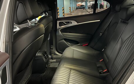 Genesis G70 I, 2018 год, 2 650 000 рублей, 14 фотография