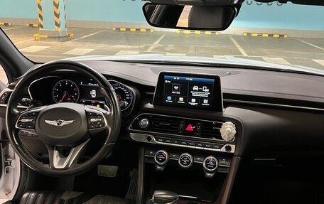 Genesis G70 I, 2018 год, 2 650 000 рублей, 15 фотография