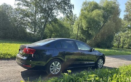 Volkswagen Jetta VI, 2013 год, 950 000 рублей, 4 фотография