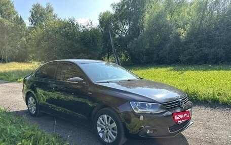 Volkswagen Jetta VI, 2013 год, 950 000 рублей, 6 фотография