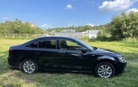 Volkswagen Jetta VI, 2013 год, 950 000 рублей, 19 фотография