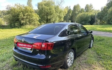 Volkswagen Jetta VI, 2013 год, 950 000 рублей, 25 фотография