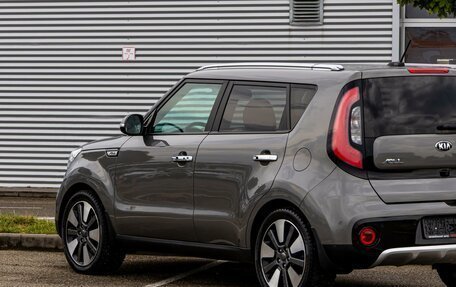 KIA Soul II рестайлинг, 2017 год, 1 395 000 рублей, 9 фотография