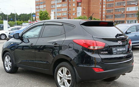 Hyundai ix35 I рестайлинг, 2011 год, 830 000 рублей, 8 фотография