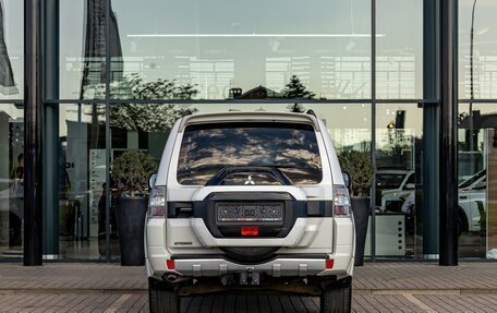 Mitsubishi Pajero IV, 2018 год, 1 895 000 рублей, 5 фотография